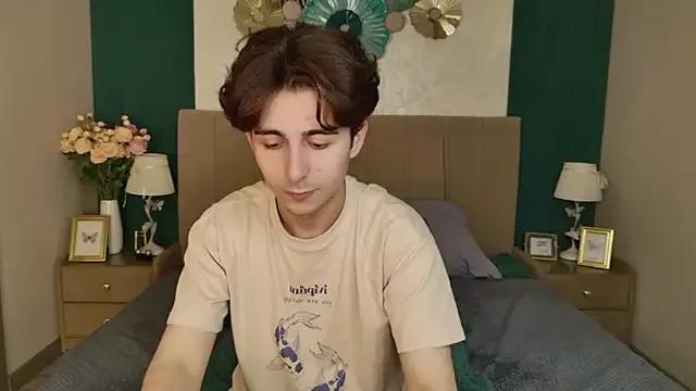 Robert_Stonks from StripChat is Freechat