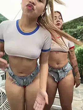 RollingGirlsXXX from StripChat