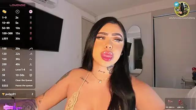 Girls: discover live performances with matured cam models, from teasing to fixations, in a variety of stunning live sex cams.