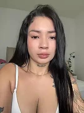 Girls: discover live performances with matured cam models, from teasing to fixations, in a variety of stunning live sex cams.