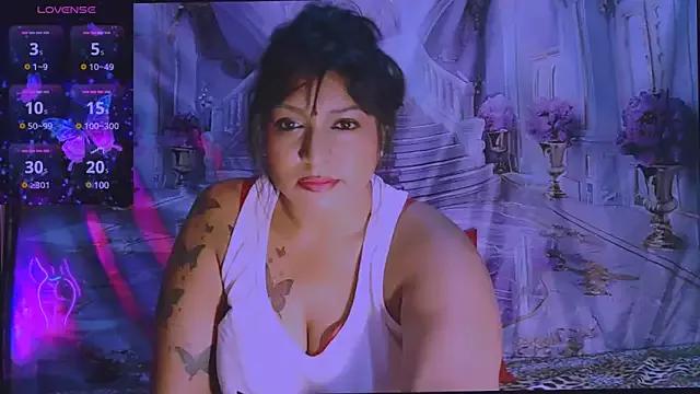 RoyalIndianCreamPuff from StripChat is Freechat