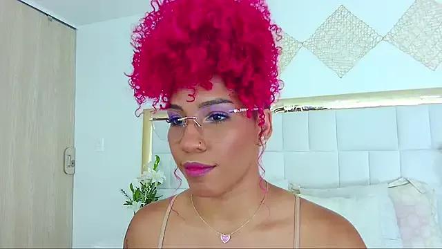 Girls: discover live performances with matured cam models, from teasing to fixations, in a variety of stunning live sex cams.
