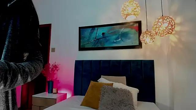 Girls: discover live performances with matured cam models, from teasing to fixations, in a variety of stunning live sex cams.