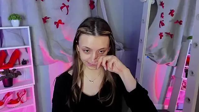 Sahara_Shields from StripChat is Freechat