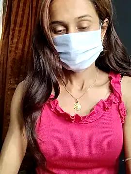 Saharaa from StripChat