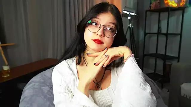 SallyBarnecc from StripChat