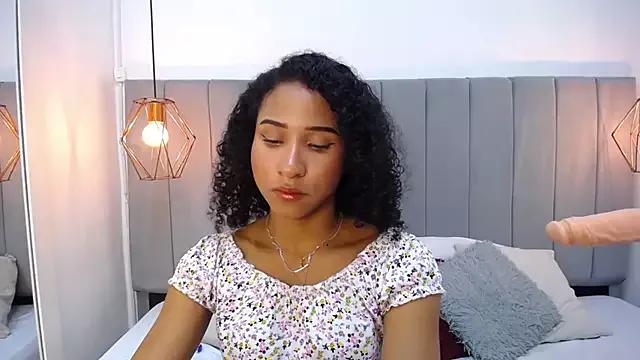 Girls: discover live performances with matured cam models, from teasing to fixations, in a variety of stunning live sex cams.