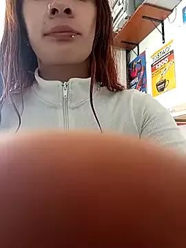 SAMANTHA-16_ from StripChat