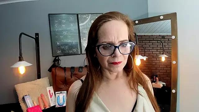 Samantha_mature56