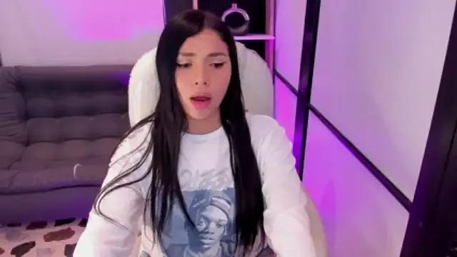 SamanthaLinch_ from StripChat