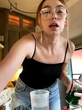 SamaraNight from StripChat