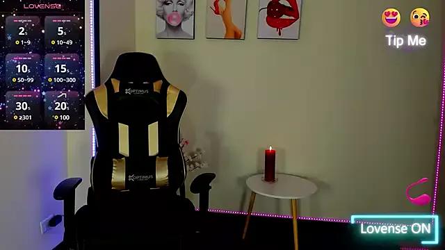 Sammy-Jhonson from StripChat is Freechat