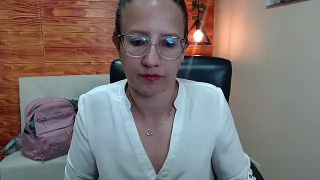Sara_Marris0n from StripChat