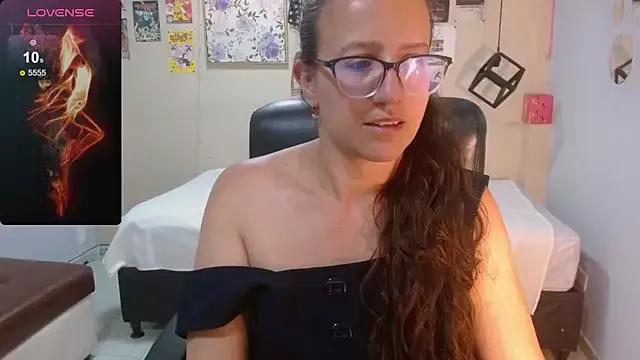 Sara_Marris0n from StripChat