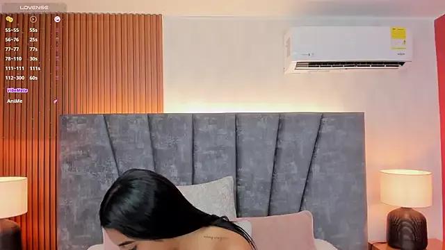 Girls: discover live performances with matured cam models, from teasing to fixations, in a variety of stunning live sex cams.
