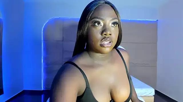 SaraaBaker from StripChat is Freechat