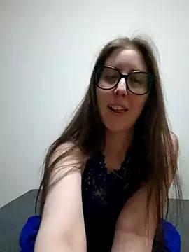 Girls: discover live performances with matured cam models, from teasing to fixations, in a variety of stunning live sex cams.