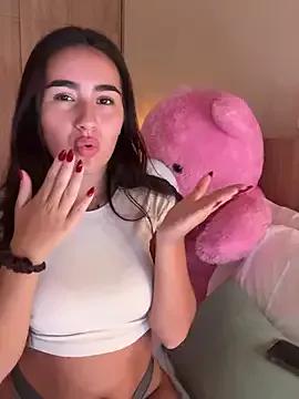 sarah_sparkles from StripChat