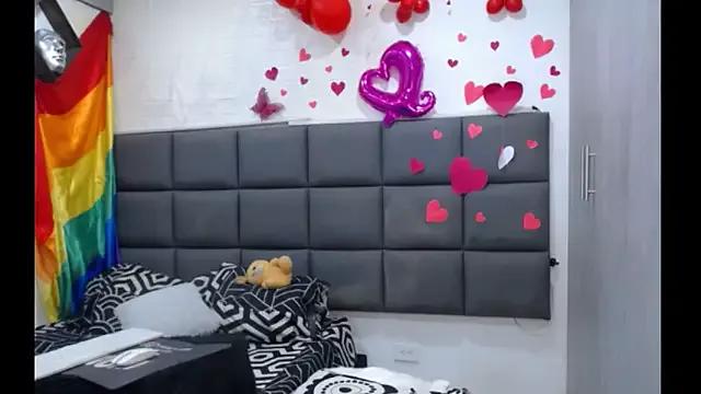 Girls: discover live performances with matured cam models, from teasing to fixations, in a variety of stunning live sex cams.
