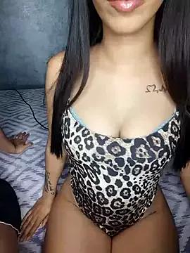 Girls: discover live performances with matured cam models, from teasing to fixations, in a variety of stunning live sex cams.