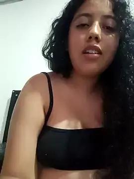 SaraSweet19 from StripChat