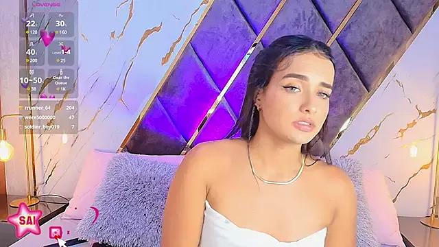 Saraylopez1 from StripChat