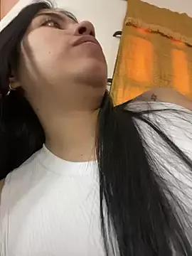 Girls: discover live performances with matured cam models, from teasing to fixations, in a variety of stunning live sex cams.
