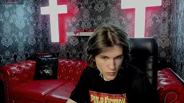 SashaFuckkSasha from StripChat is Freechat