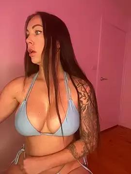 Girls: discover live performances with matured cam models, from teasing to fixations, in a variety of stunning live sex cams.
