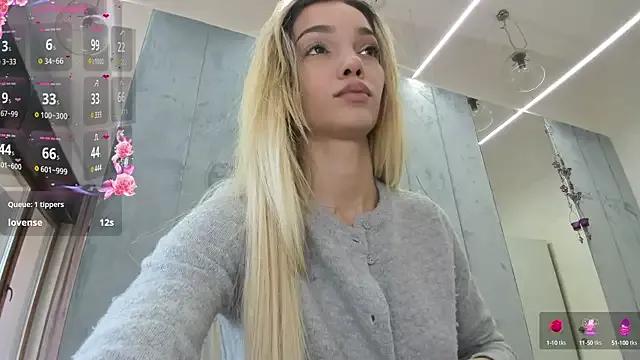 Sassy_Teen from StripChat