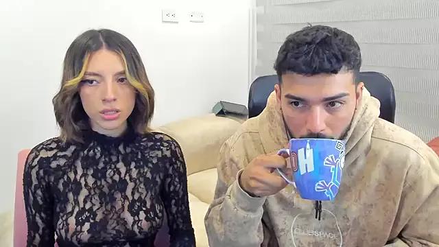 Girls: discover live performances with matured cam models, from teasing to fixations, in a variety of stunning live sex cams.