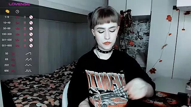 Girls: discover live performances with matured cam models, from teasing to fixations, in a variety of stunning live sex cams.