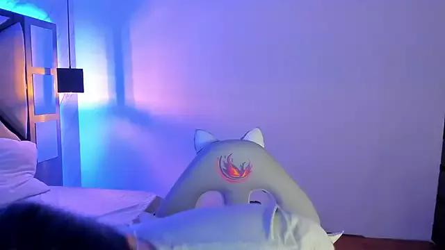 Girls: discover live performances with matured cam models, from teasing to fixations, in a variety of stunning live sex cams.