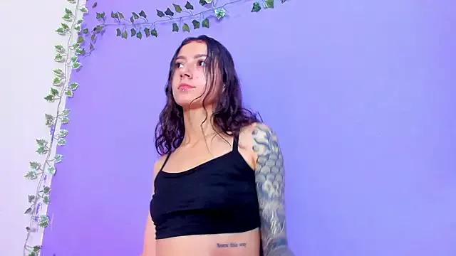 scarlet-jonesx from StripChat is Freechat
