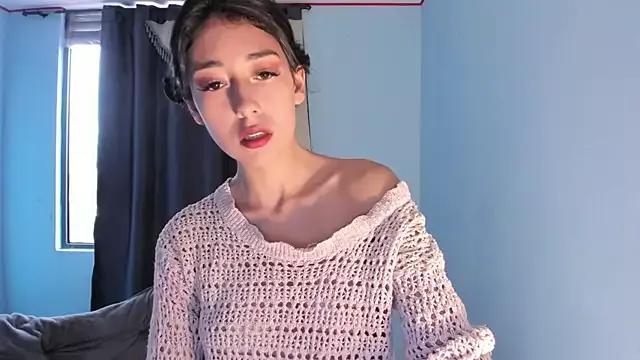 Girls: discover live performances with matured cam models, from teasing to fixations, in a variety of stunning live sex cams.