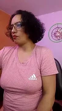 Girls: discover live performances with matured cam models, from teasing to fixations, in a variety of stunning live sex cams.