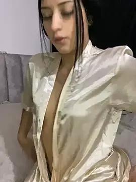 scarlet_whitee from StripChat is Freechat