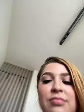 Girls: discover live performances with matured cam models, from teasing to fixations, in a variety of stunning live sex cams.