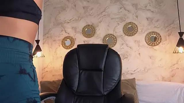 Girls: discover live performances with matured cam models, from teasing to fixations, in a variety of stunning live sex cams.