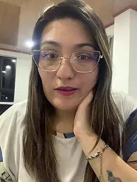 Girls: discover live performances with matured cam models, from teasing to fixations, in a variety of stunning live sex cams.