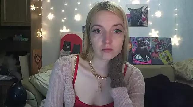 Girls: discover live performances with matured cam models, from teasing to fixations, in a variety of stunning live sex cams.