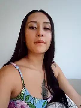 Girls: discover live performances with matured cam models, from teasing to fixations, in a variety of stunning live sex cams.