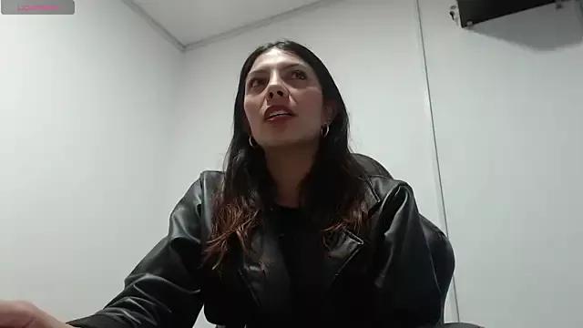 Selenakyle92_ from StripChat