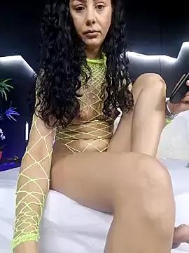 Girls: discover live performances with matured cam models, from teasing to fixations, in a variety of stunning live sex cams.