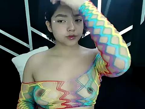 Serena_Rose_Rs from StripChat is Freechat