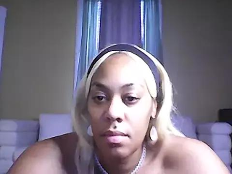Girls: discover live performances with matured cam models, from teasing to fixations, in a variety of stunning live sex cams.