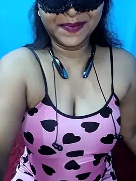 Girls: discover live performances with matured cam models, from teasing to fixations, in a variety of stunning live sex cams.