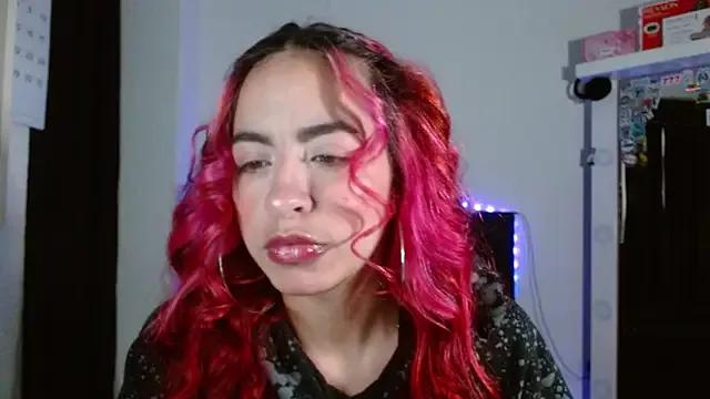 Sexy_petite_Smoker_777 from StripChat is Freechat