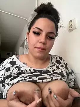 SexyBuncy from StripChat is Freechat