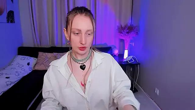 Girls: discover live performances with matured cam models, from teasing to fixations, in a variety of stunning live sex cams.